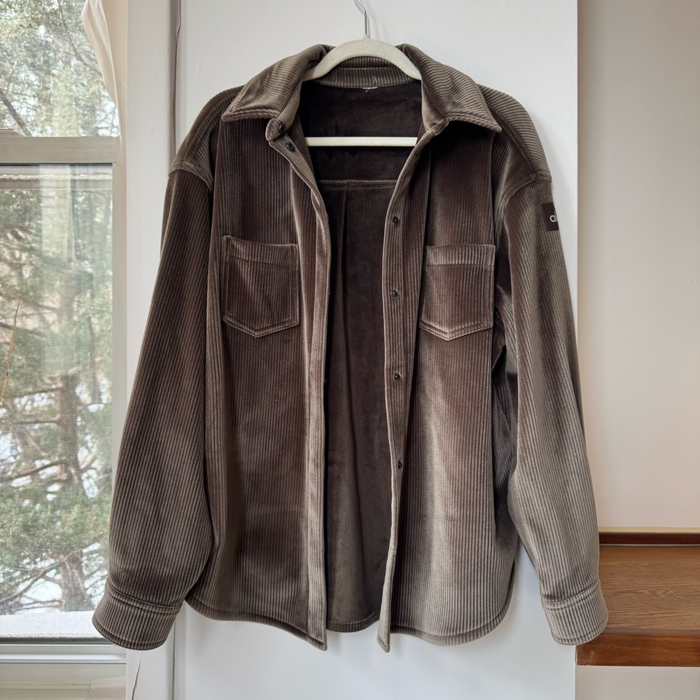 Alo Yoga Ribbed Velour Mountain Side Jacket Machiatto Brown - Picture 12 of 15